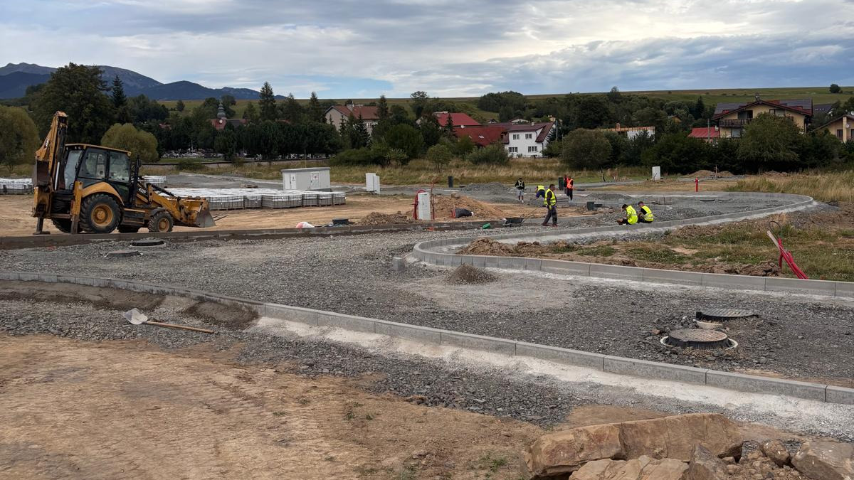 Topphem - construction, groundwork on the plot